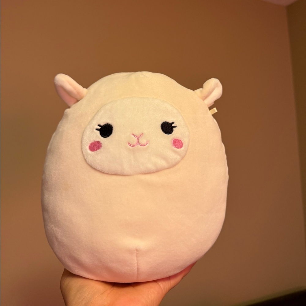 Sophie Squishmallow